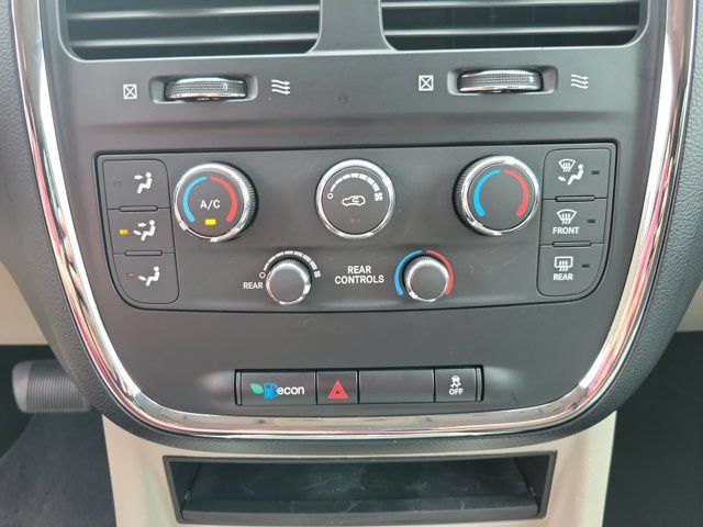 Used 2012 Dodge Grand Caravan SXT FWD image 20