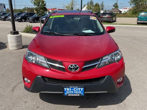 Used 2015 Toyota RAV4 XLE AWD/4WD image 12
