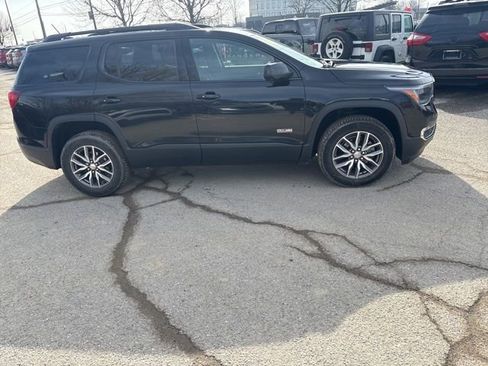 Used 2019 GMC Acadia SLE w/ Driver Alert Package I image 2