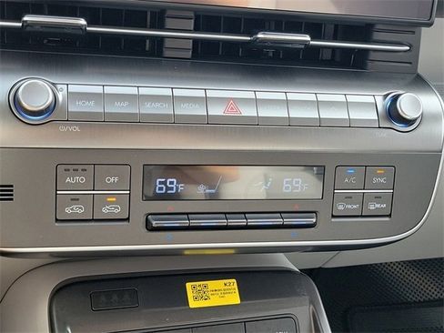 New 2026 Hyundai Kona SEL Premium image 12