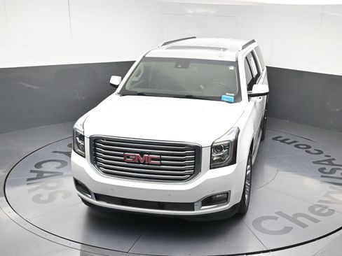 Used 2017 GMC Yukon XL SLT w/ Premium Edition AWD/4WD image 21