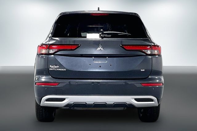 Used 2024 Mitsubishi Outlander SE FWD image 6