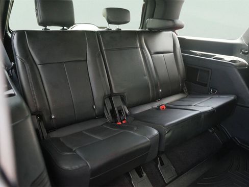 Used 2021 Ford Expedition XLT RWD image 16