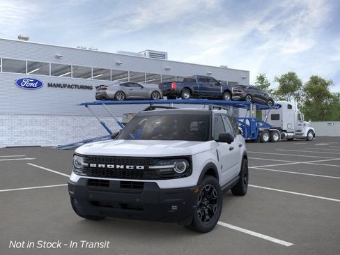 New 2026 Ford Bronco Sport Outer Banks w/ Outer Banks Tech Package+ AWD/4WD image 2
