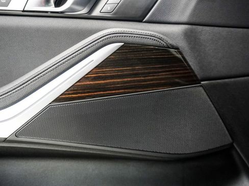 Used 2020 BMW X5 xDrive40i w/ Convenience Package image 24