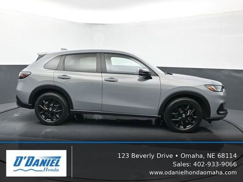 Used 2024 Honda HR-V Sport image 7