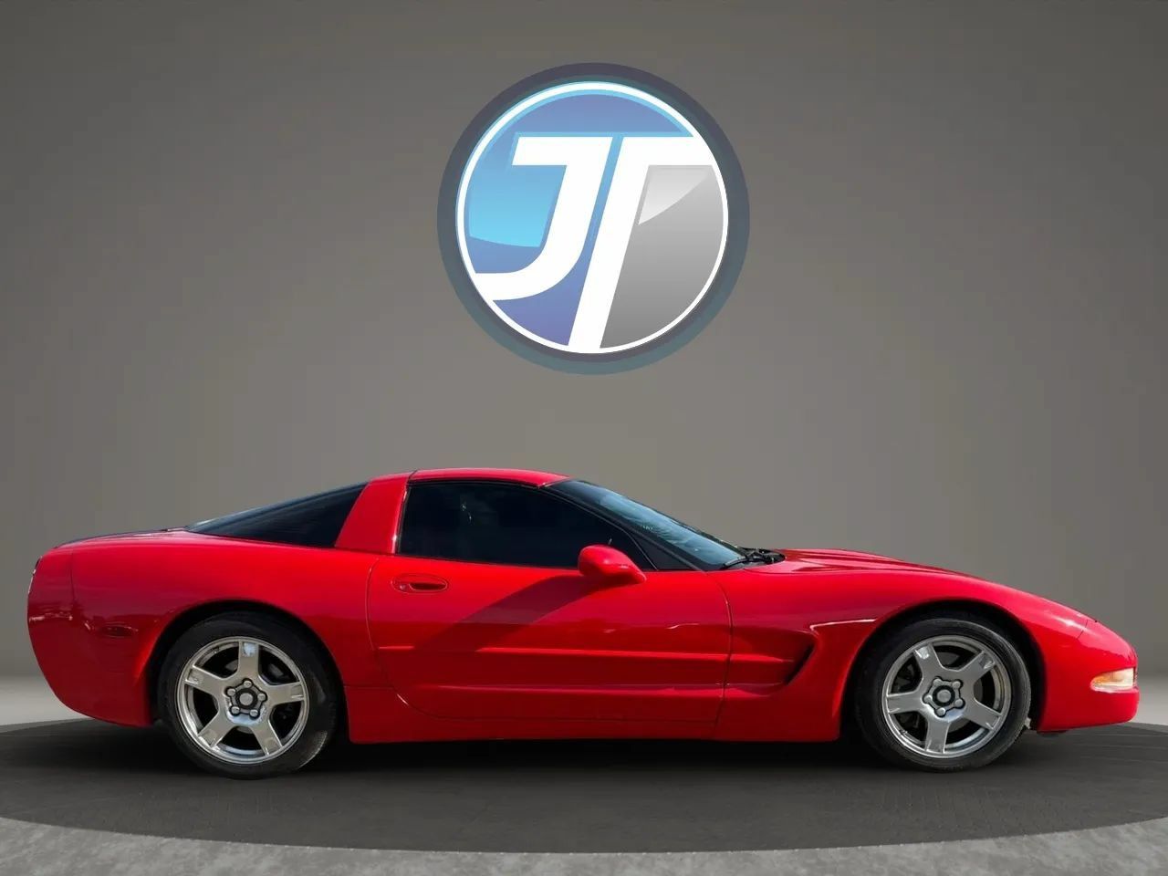 Used 1998 Chevrolet Corvette Coupe w/ Memory Pkg RWD image 12