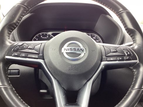 Used 2021 Nissan Sentra SV image 10