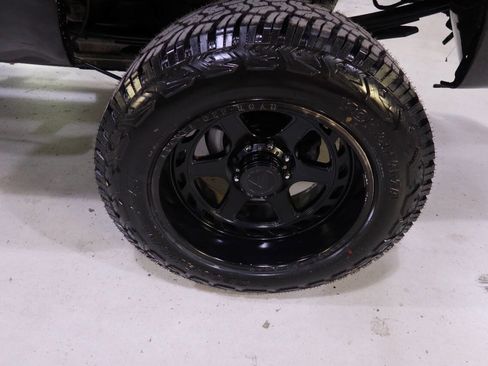 Used 2016 Ford F250 Lariat w/ Lariat Ultimate Package image 34