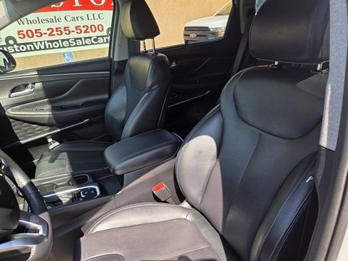 Used 2019 Hyundai Santa Fe Limited FWD image 7