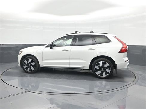 Used 2024 Volvo XC60 T8 Ultimate w/ Protection Package Premier image 29