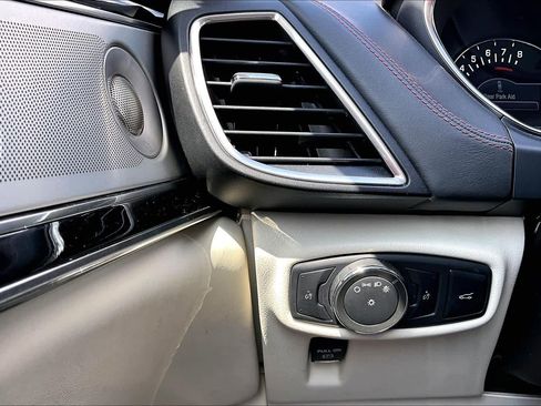 Used 2016 Lincoln MKX Black Label FWD image 36