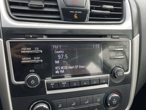 Used 2018 Nissan Altima 2.5 S w/ S Convenience Package image 25