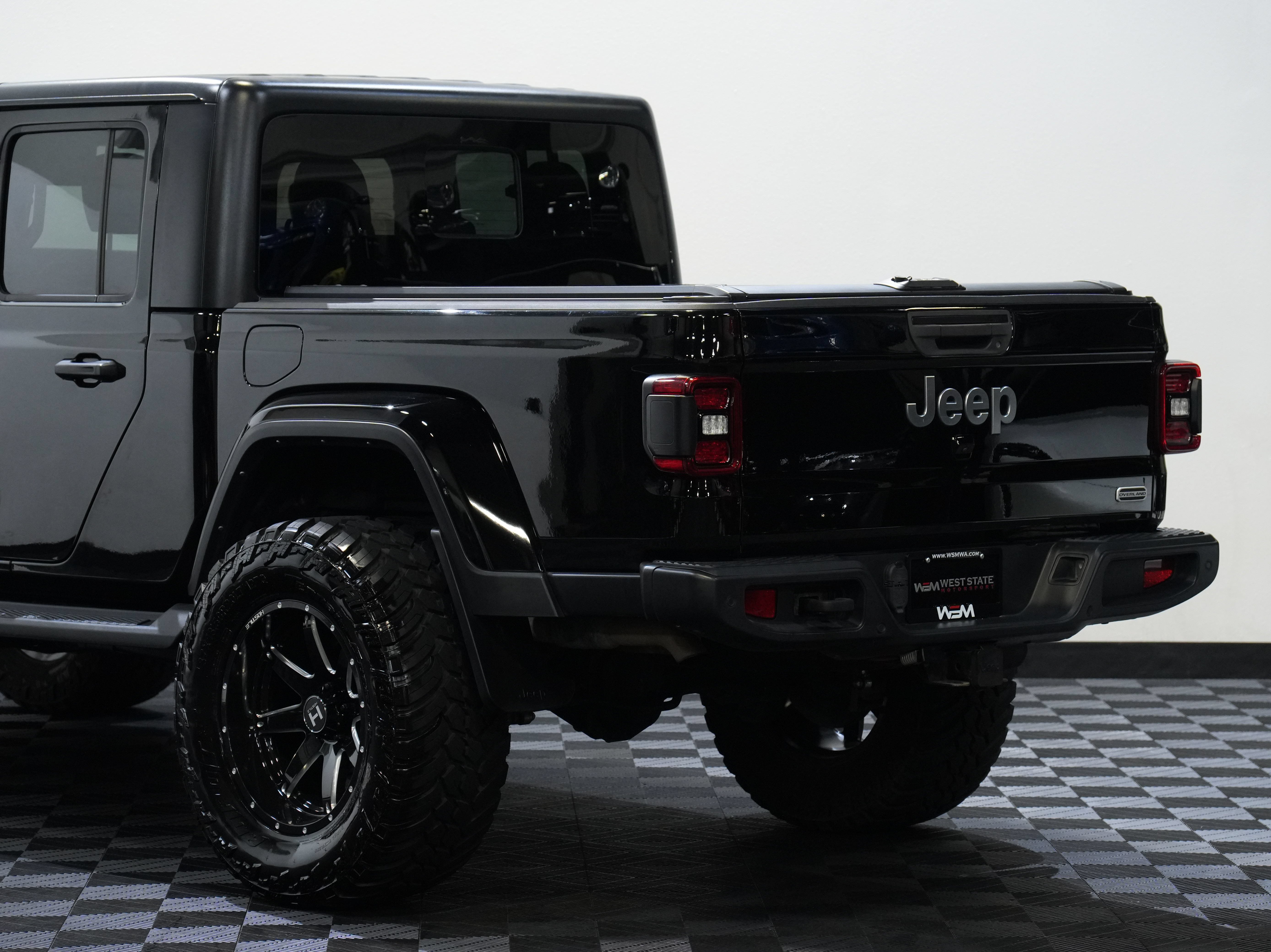 Used 2021 Jeep Gladiator Overland w/ Uconnect 4C Nav & Sound Group AWD/4WD image 16