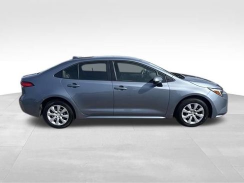 Used 2026 Toyota Corolla LE FWD image 6