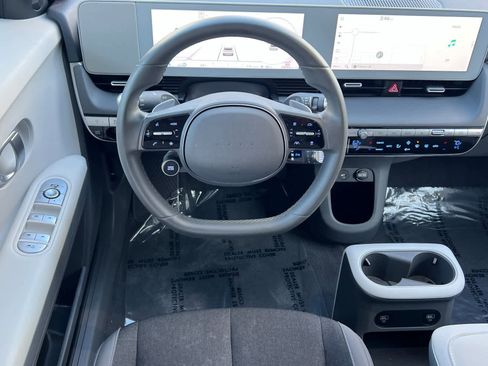Certified 2023 Hyundai Ioniq 5 SE image 14
