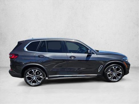 Certified 2023 BMW X5 sDrive40i w/ Premium Package RWD image 4