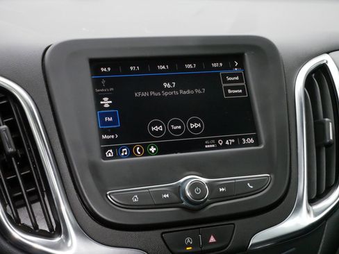 Used 2022 Chevrolet Equinox LT image 20