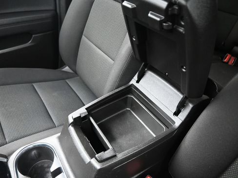 Used 2024 GMC Canyon Elevation w/ Convenience Package image 14