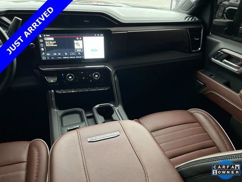 Used 2026 GMC Sierra 2500 Denali Ultimate AWD/4WD image 17