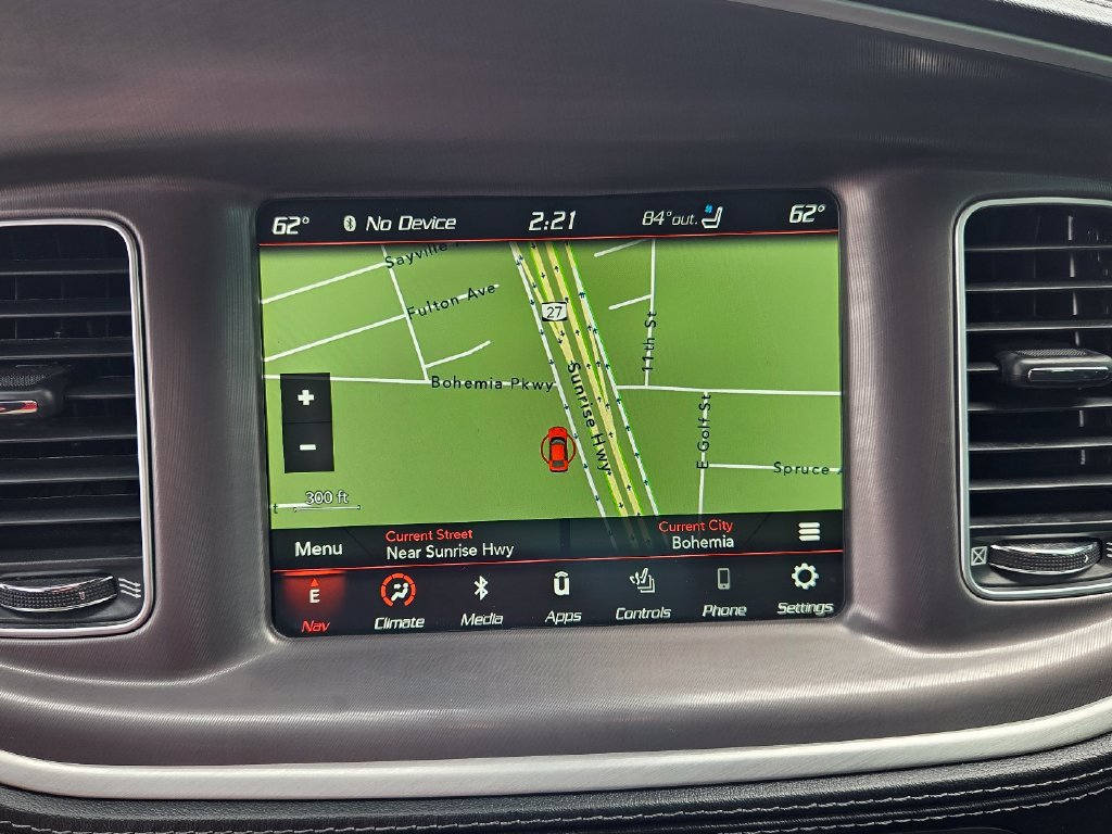 Used 2022 Dodge Charger Scat Pack RWD image 18