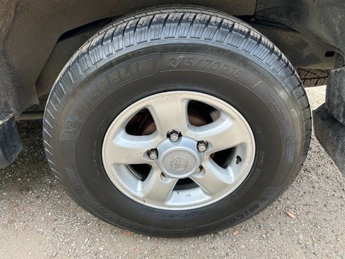 Used 1999 Toyota Land Cruiser image 46