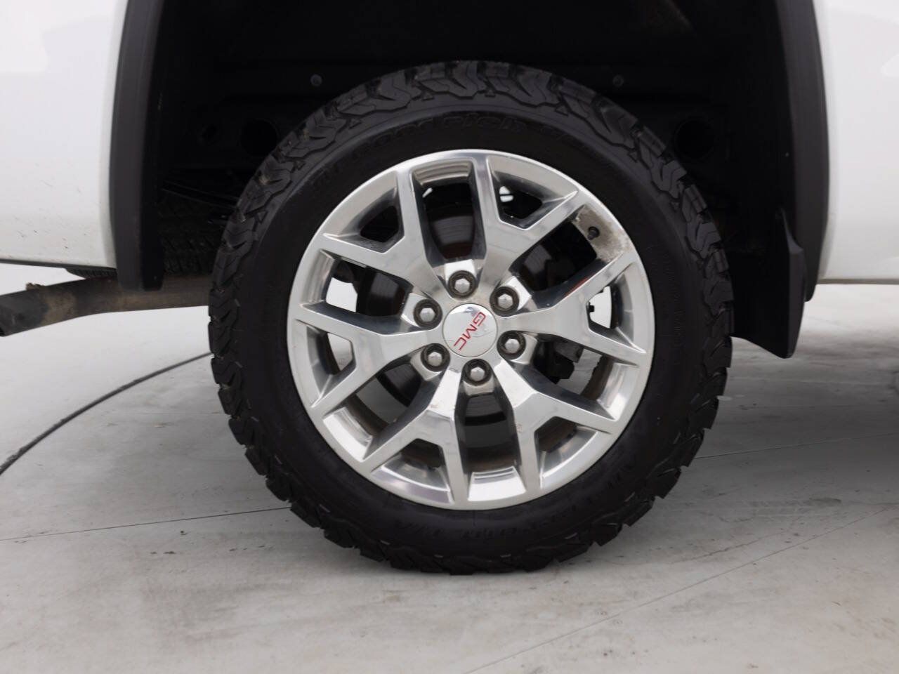 Used 2016 GMC Sierra 1500 SLT w/ SLT Premium Package AWD/4WD image 19