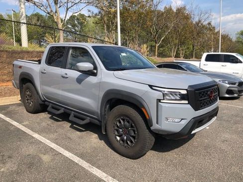 Used 2023 Nissan Frontier PRO-4X w/ Pro-4X Premium Package image 6