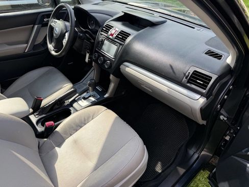 Used 2015 Subaru Forester 2.5i Limited AWD/4WD image 21