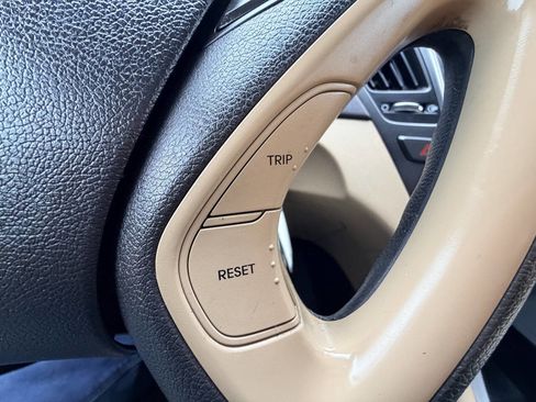 Used 2013 Hyundai Sonata GLS w/ Popular Equipment Pkg FWD image 16