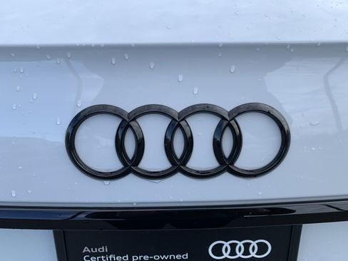 Certified 2024 Audi Q5 e Prestige image 26