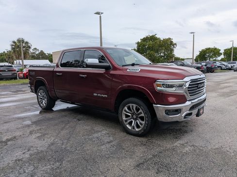 Used 2019 RAM 1500 Limited AWD/4WD image 2