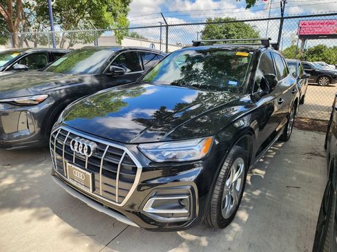 Used 2021 Audi Q5 Premium Plus w/ Premium Plus Package AWD/4WD image 4