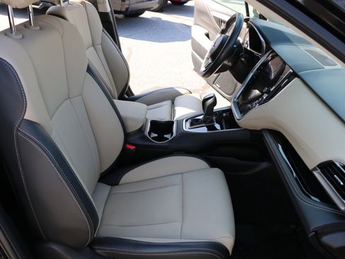 Used 2024 Subaru Outback Limited image 28