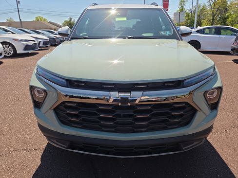 Used 2025 Chevrolet TrailBlazer ACTIV w/ Convenience Package AWD/4WD image 9