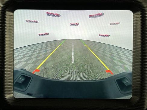 Used 2020 Jeep Gladiator Overland image 12