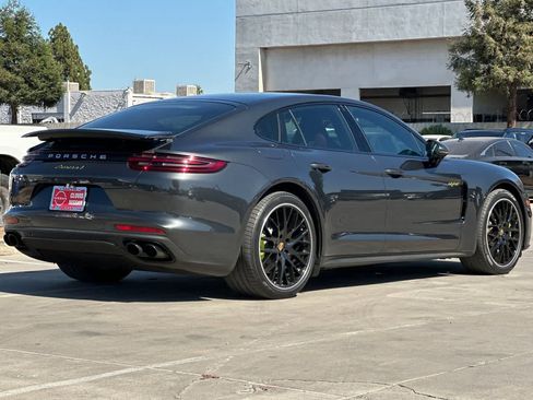 Used 2018 Porsche Panamera 4 AWD/4WD image 3