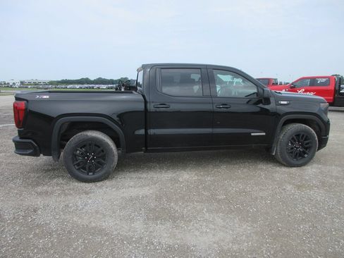 New 2026 GMC Sierra 1500 Elevation AWD/4WD image 3