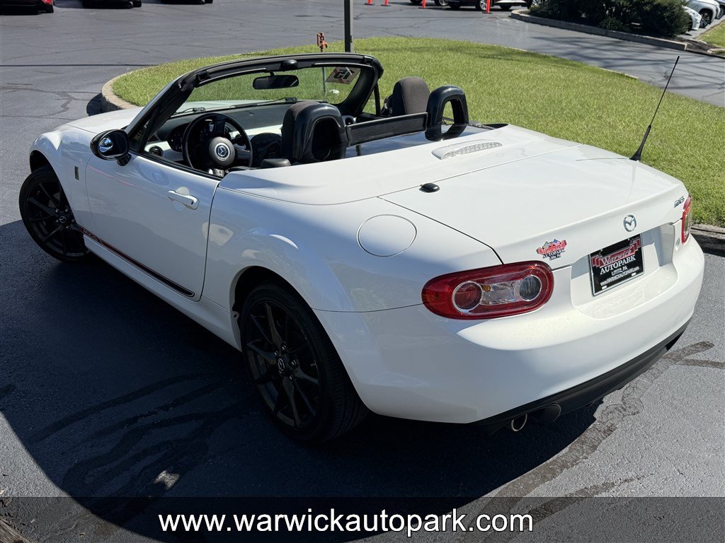 Used 2015 MAZDA MX-5 Miata Club RWD image 11
