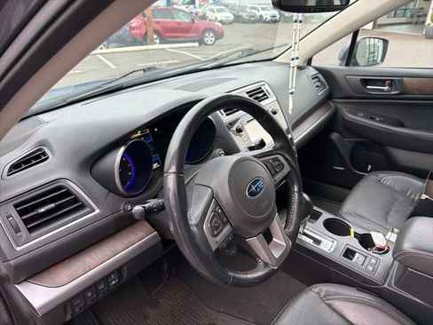 Used 2016 Subaru Outback 2.5i Limited image 5