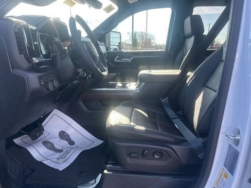 New 2026 Chevrolet Silverado 2500 High Country w/ Technology Package image 16