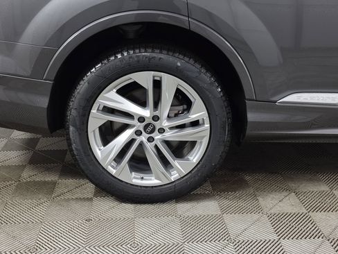 Certified 2023 Audi Q7 2.0T Premium Plus w/ Premium Plus Package AWD/4WD image 9