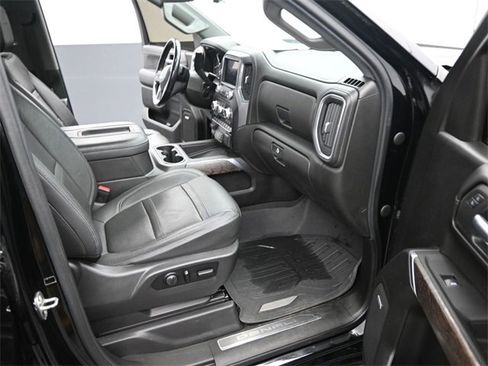 Used 2021 GMC Sierra 1500 Denali w/ Denali Ultimate Package image 17