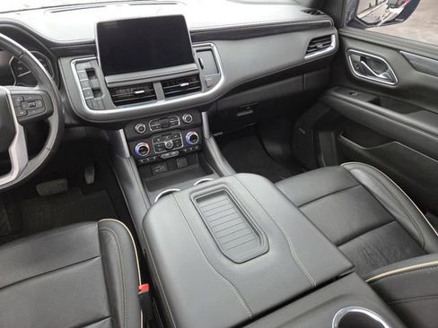 Used 2021 GMC Yukon SLT w/ SLT Premium Package image 35