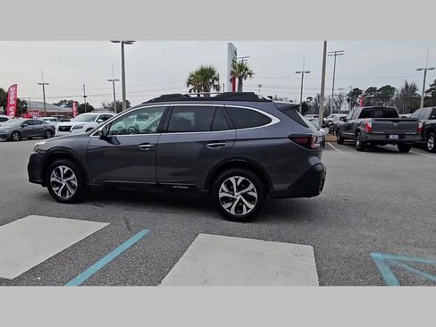 Used 2022 Subaru Outback Touring XT image 29