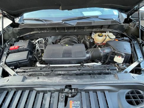 Used 2022 Chevrolet Silverado 1500 LT w/ Safety Package image 26