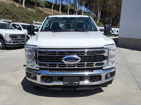 New 2026 Ford F350 XL w/ XL Chrome Package RWD image 17