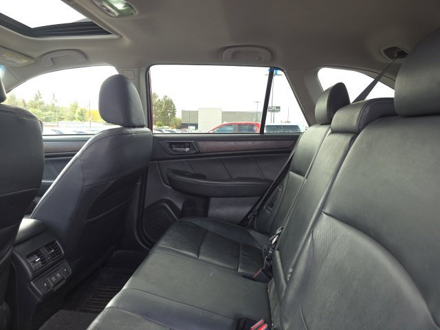 Used 2019 Subaru Outback 2.5i Limited w/ Popular Package #2 AWD/4WD image 6