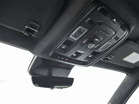 Used 2022 Cadillac Escalade Sport Platinum image 20