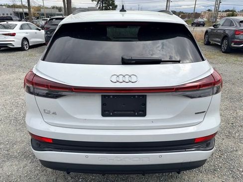 Used 2025 Audi Q4 e-tron Premium Plus w/ Premium Plus image 4